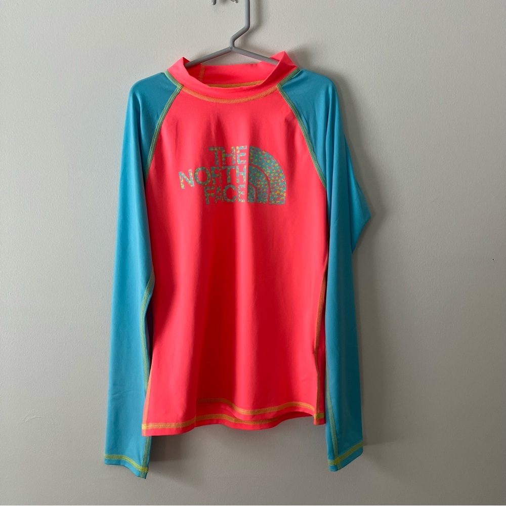 Girls The North Face Long Sleeve Rashguard M